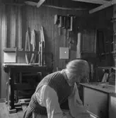 Mölndals museums basutställningar: lindomesnickeriet.