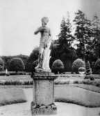 Marmorskulptur av Gioacchino Frulli (1766-1801) i Gunneboparken, Gunnebo slott, cirka 1910.