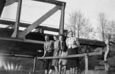 Grevedämmet 

1940-50-tal.Från vänster: Margit Allenborg, Ines Andersson, Douglas Andersson och Nathalia Andersson.