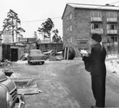 Lokalbrevbäring i Rågsved, Stockholm.  Den 8/3 1957.