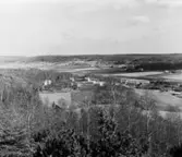 Utsikt över Gödeberg i Lindome, 1957.