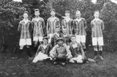 Elis Andersson med lagkamrater i Lindome GIF, fotbollsmatchen Annestorp-Rapid 4 - 3 till Annestorp.
 Fotot taget 1923. Främre rad: Gustav Ek. Från vänster: Karl Börgesson.
Med på bild finns även Birger Nilsson, Bruno Bengtsson, Ernst Nilsson, Ekström och Adolfsson.
