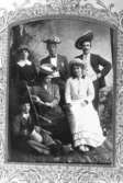 Finklädda ungdomar, 1890-tal.
Överst till höger står Carl Krantz (morfar till givaren).