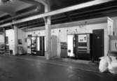 Varuautomater på pappersbruket Papyrus i Mölndal, år 1990.