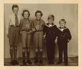 Sönerna till Nils W. Appelquist, stadskamrer i Mölndal.