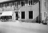 Till herr postdirektören m.m. Gustaf Adolf Sundman från Nedre Norra
Kretsen av Sveriges Poststationsföreståndareförening, 1947-12-05