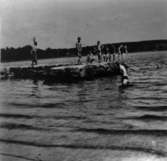 Bad i Tulebosjön i Kållered, 1940-tal.