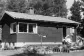 Byggnadsinventering i Lindome 1968. Hällesåker 5:20.
Hus nr: 091A3009.
Benämning: fritidshus.
Kvalitet: mycket god.
Material: trä.
Tillfartsväg: framkomlig.
Renhållning: soptömning.