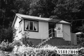 Byggnadsinventering i Lindome 1968. Kimmersbo 1:20.
Hus nr: 558B2009.
Benämning: fritidshus, gäststuga och redskapsbod.
Kvalitet: god.
Material: trä.
Tillfartsväg: framkomlig.
