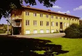 Videgården tidigare Förskolan, mot sydväst, byggd c:a 1936-39. Numera Streteredskolan mellanstadieskola i Mölndals kommun.