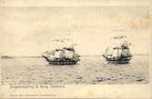 Vykort på Skirner och Snappopp.
Skeppsgossebriggarna Skirner och Snappopp på vardera 80 ton, besättningen utgjordes av 55 män här för fulla segel och med vita relingar året är 1896.