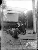 Andreas Grill och Ernst Engstrand, Svartbäcksgatan 37, kvarteret Edda, Uppsala 1900 - 1901