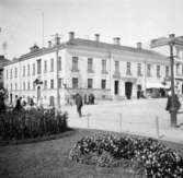 Uddevalla, Bohuslän
Exteriör

Svensk arkitektur: kyrkor, herrgårdar med mera fotograferade av Arkitekturminnesföreningen 1908-23.