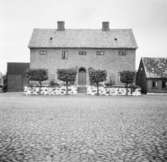 Ängelholm, Skåne
Exteriör

Svensk arkitektur: kyrkor, herrgårdar med mera fotograferade av Arkitekturminnesföreningen 1908-23.