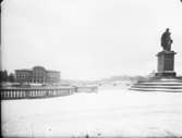 Nationalmuseum och Gustav III:s staty
Vy från Skeppsbron