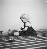 Zebrakläder
Första kollektionen
Flicka med barnkläder