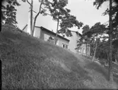 Villa Tor Ström, Stocksund
Kvarteret Skogen, Långhöjdsvägen, Långängen, Stocksund
Exteriör