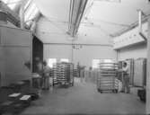 Industribyggnad, Stathmos
Verkstad med personal
Interiör