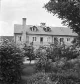 Konsum, Surte
Exteriör