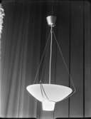 Utställningen Nyttokonstnärerna på Nationalmuseum 1949
Lampa