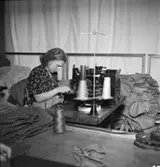 Slitmans fabrik
Olika arbetsmoment med personal
Interiör