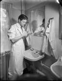 Vår gård och KF
Studiegrupp i arbete med utställning och bok
Interiör