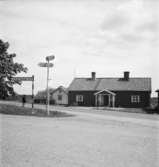 Bebyggelse vid landsväg
Exteriör