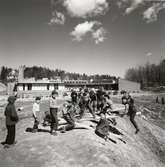 Baldersskolan
Exteriör med barn i förgrunden