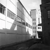 Lagerbyggnad 110 och 111 på Papyrus fabriksområde.