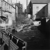 Mölndalsån, nedströms fallet.