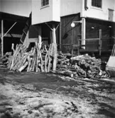 Ved från Hylte Bruk taget i Papyrus vedgård.