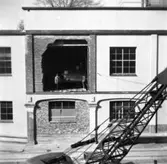 PM 3 ?? av maskindelar på Papyrus fabriksområde.