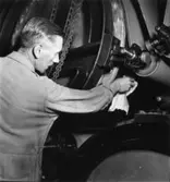 Säkerhetstjänst, pappersmaskin.
Gunnar Svensson