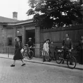 Säkerhetstjänst, gata - övergång.