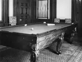 Biljardbord uppsatt på Papyrus i september 1946.