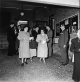 Fabriksvisning för anställdas anhöriga den 19 maj 1953.