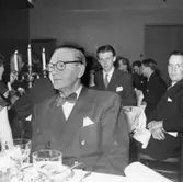 Personalfest 1954.
Henry Jansson, okänd, Lage Lundberg.
Foto: Fröken Melander.