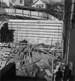 Byggnad N:o 6, tillbyggnad 1954. Grundarbete för rörkar.