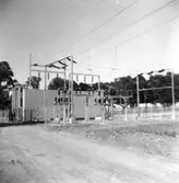 Ombyggnad av byggnad Nr. 3 på Papyrus fabriksområde, 14/7-1955.
Transformatorstation.
