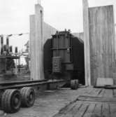 Transport av transformator 50 kV på Papyrus fabrik, 18/6-1955.