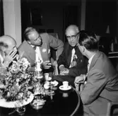 Reportage från pressvisningen den 29/8 1955.