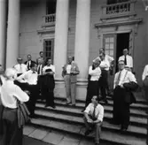 Reportage från pressvisningen den 29/8 1955.