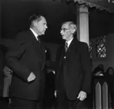 Utdelning av minnesgåvan den 24/9 1955. Disponent Hans Hulthén.