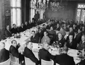 Middag med faktorer.