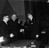 Utdelning av minnesgåvan den 31/10 1970. (75-årsjubileum).