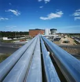 Exteriörbild från Papyrus Nymölla AB. Ledning från massabruket.