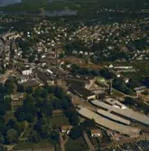 Flygfoto över Papyrus fabriksområde.