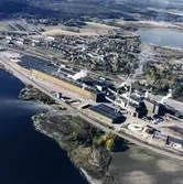 Flygfoto över Fors fabriker.