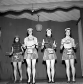 Underhållning vid SSU:s kamratfest i Folkets park i Huskvarna.