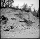 Fornlämning nr 47.Skadat vi grustäkt Hästbräckan Östad